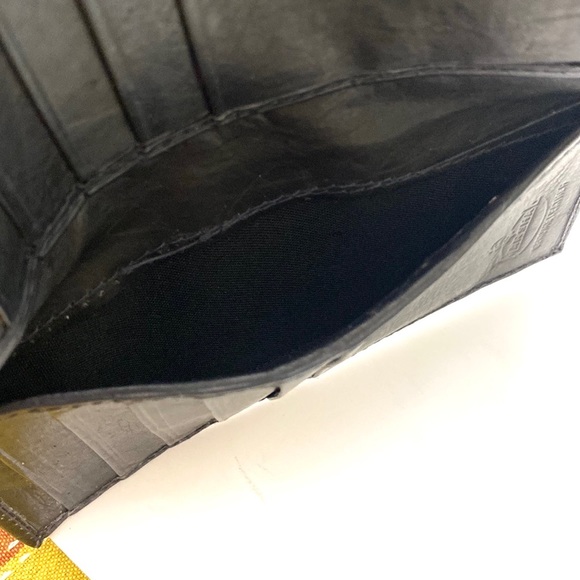 Marshal Men's Black Bi-Fold Zip Close Travel Wallet - Picture 6 of 7